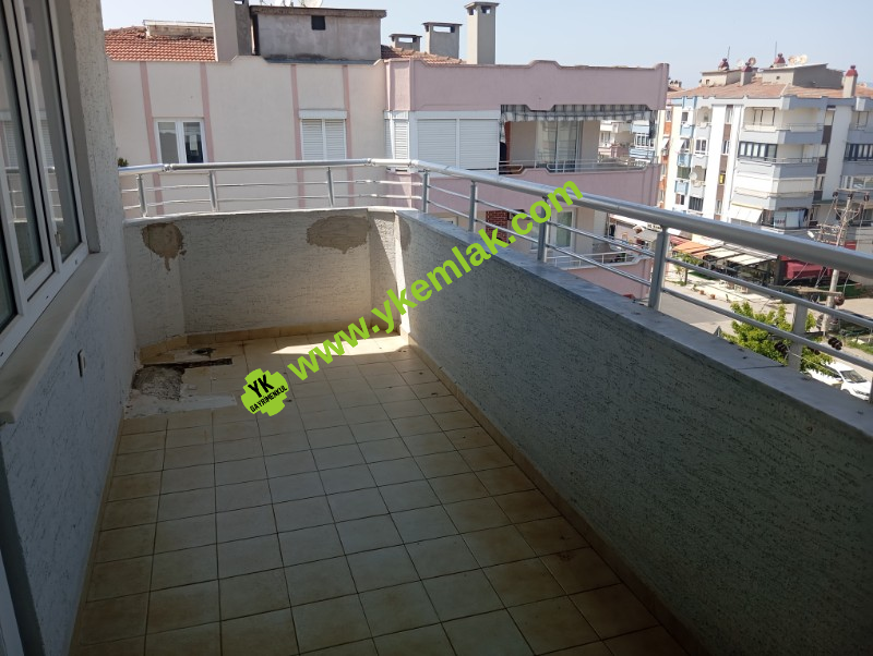 BURSA NIN İNCİSİ MUDANYA YALI MAHALLESİNDE SATILIK 2+1 DAİRE